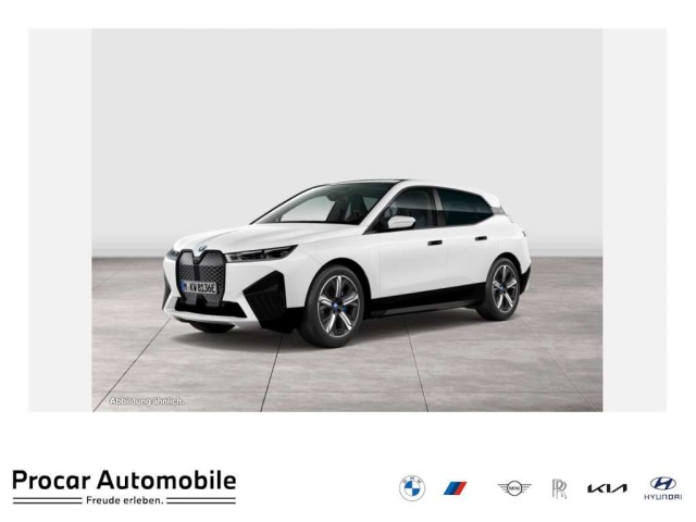 BMW iX
