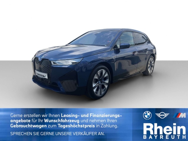 BMW iX