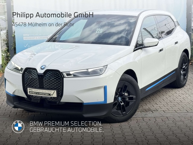 BMW iX