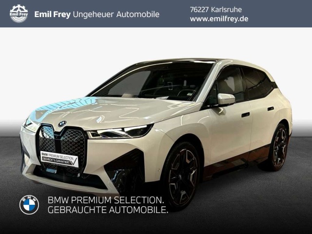 BMW iX