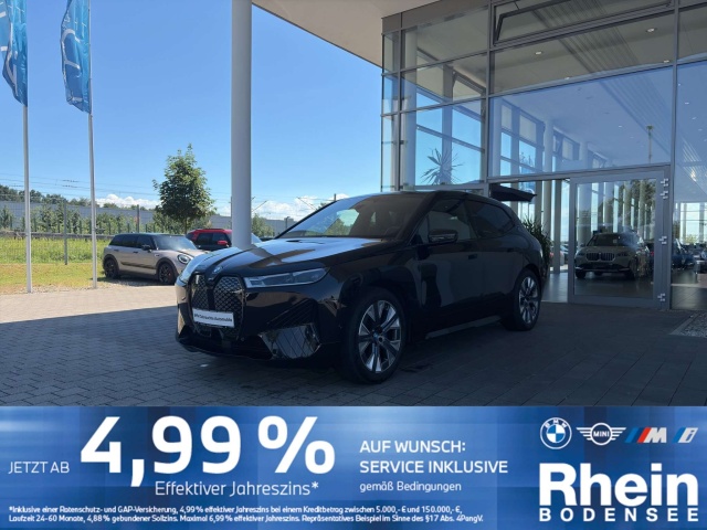 BMW iX