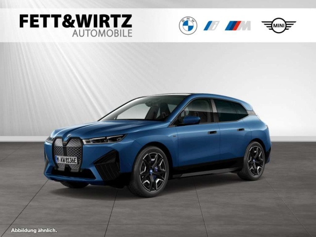 BMW iX
