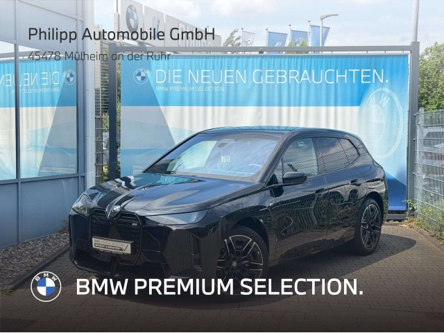 BMW iX