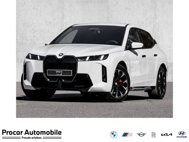 BMW iX