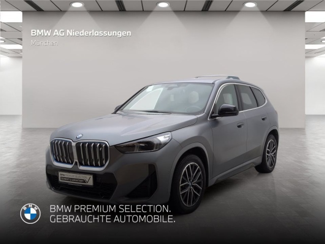 BMW iX1