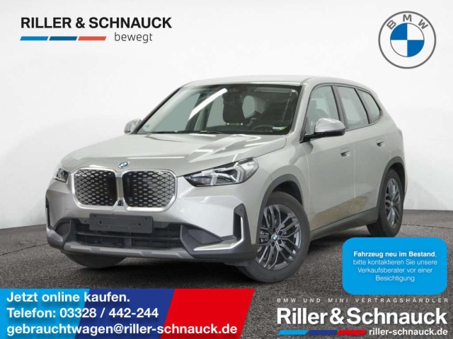 BMW iX1