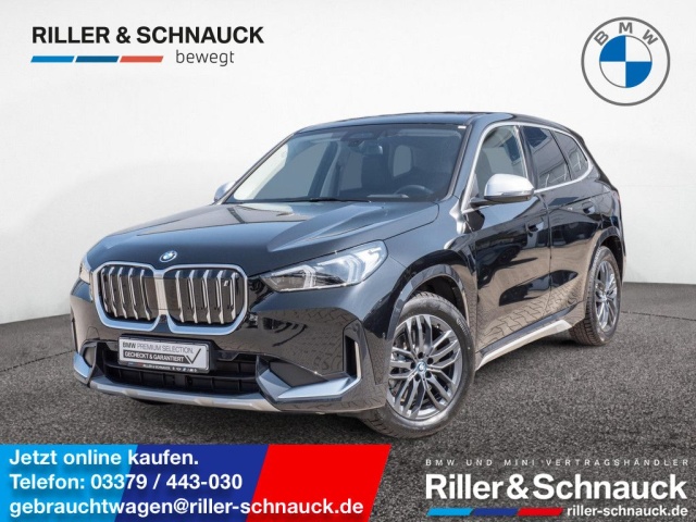 BMW iX1