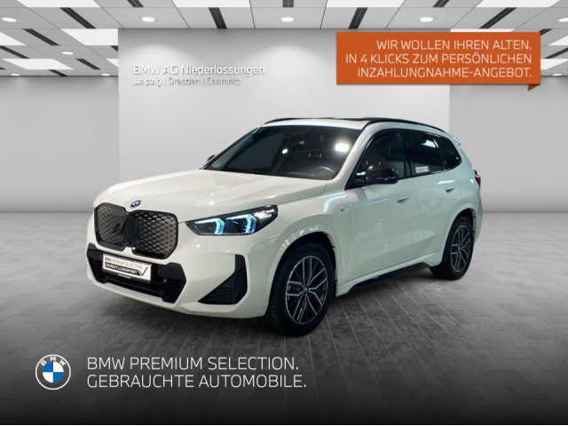 BMW iX1