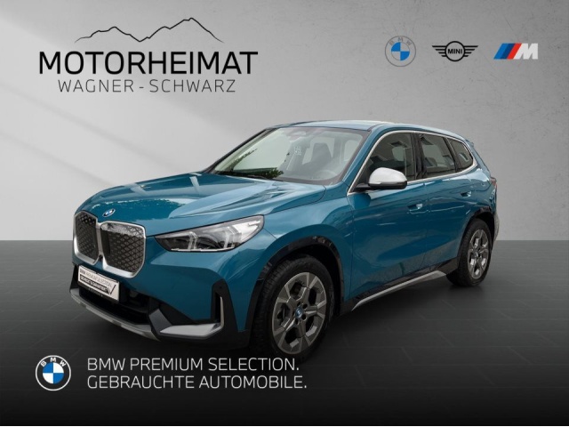 BMW iX1