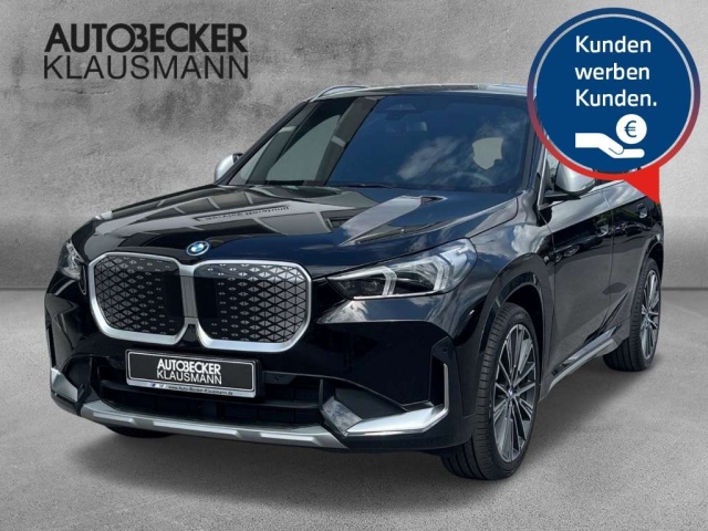 BMW iX1