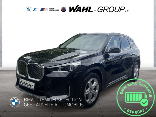 BMW iX1