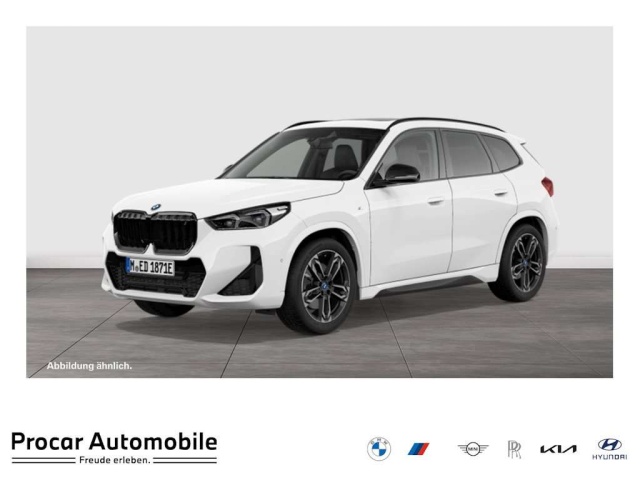 BMW iX1