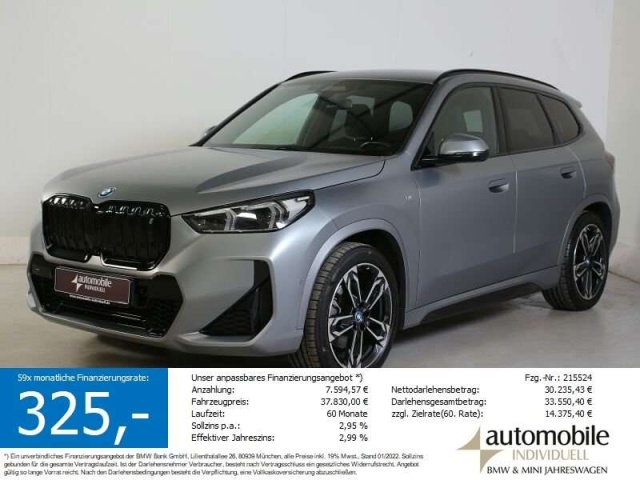 BMW iX1