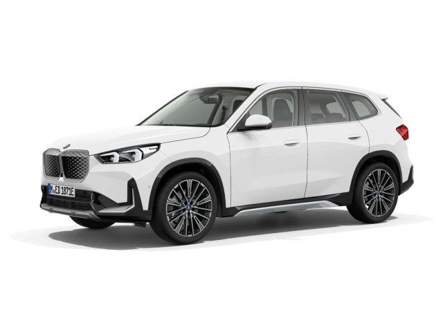 BMW iX1