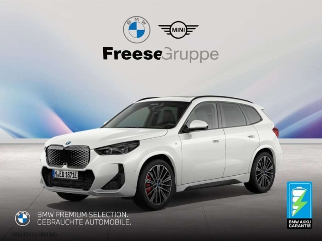 BMW iX1