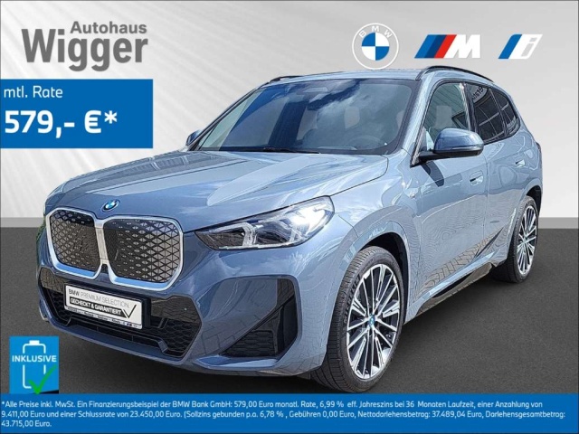 BMW iX1