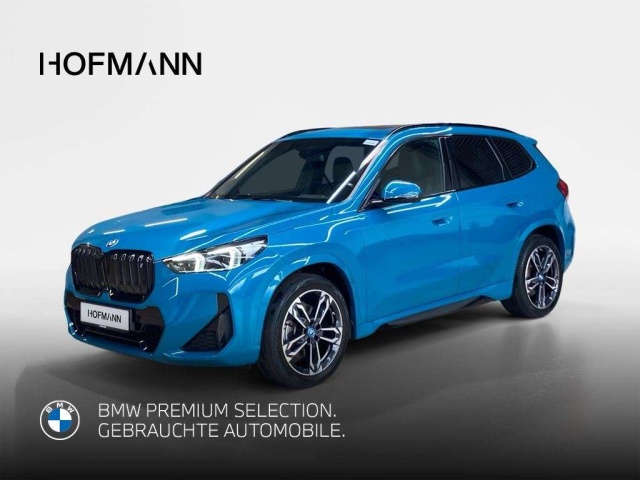 BMW iX1
