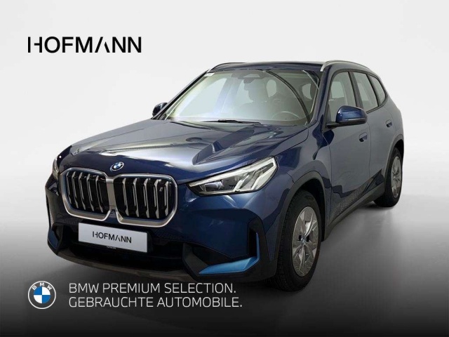 BMW iX1