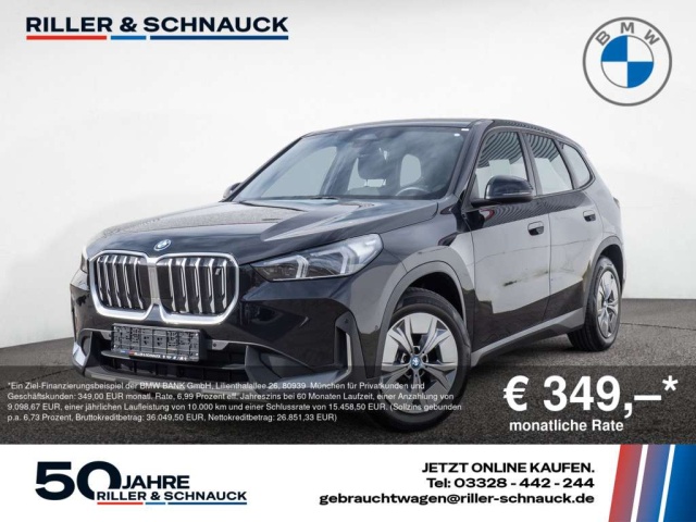 BMW iX1