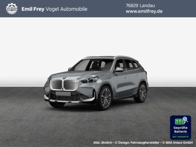 BMW iX1