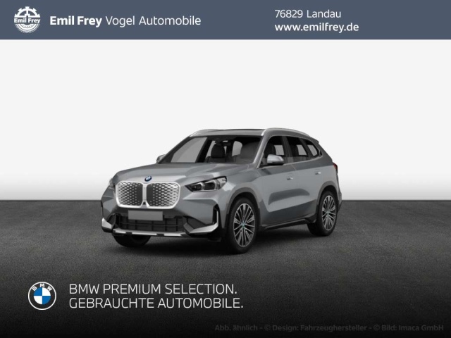 BMW iX1