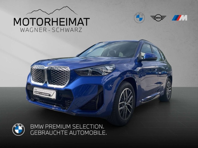 BMW iX1