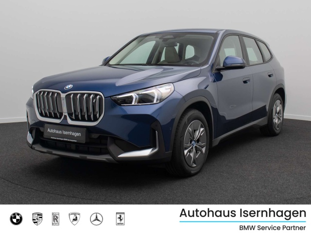 BMW iX1