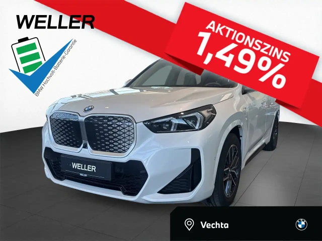 BMW iX1