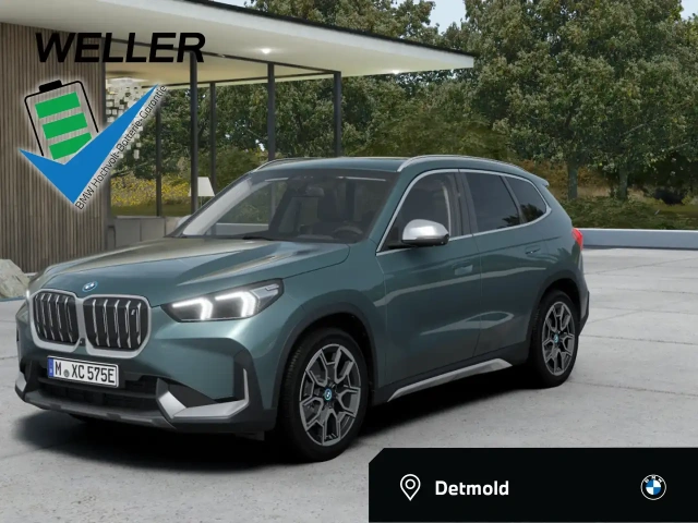 BMW iX1