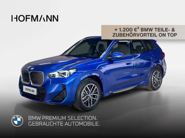 BMW iX1