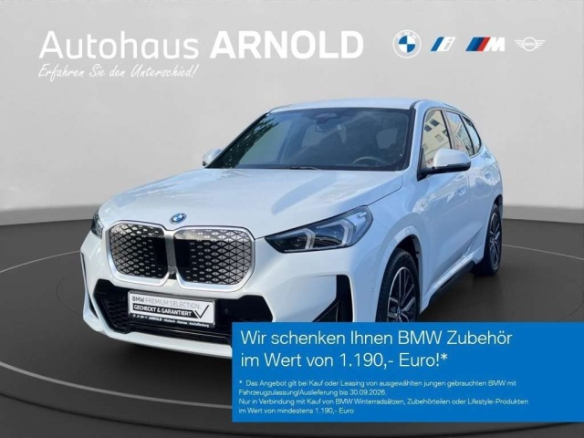 BMW iX1