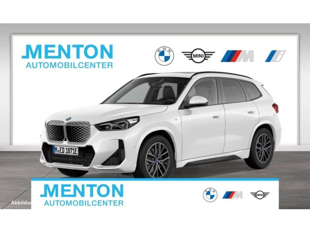 BMW iX1