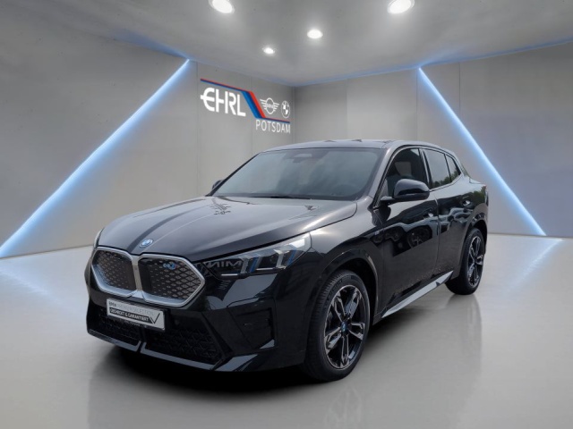 BMW iX2