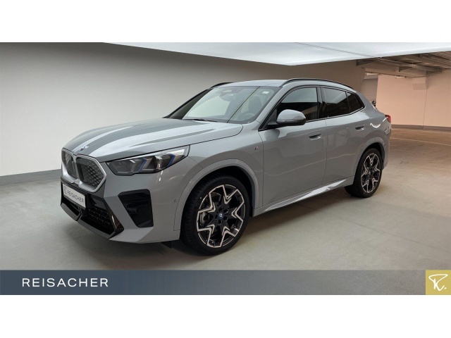 BMW iX2