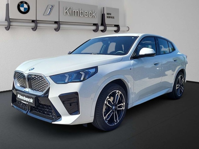 BMW iX2
