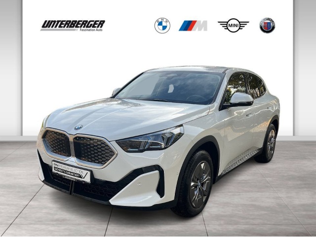 BMW iX2