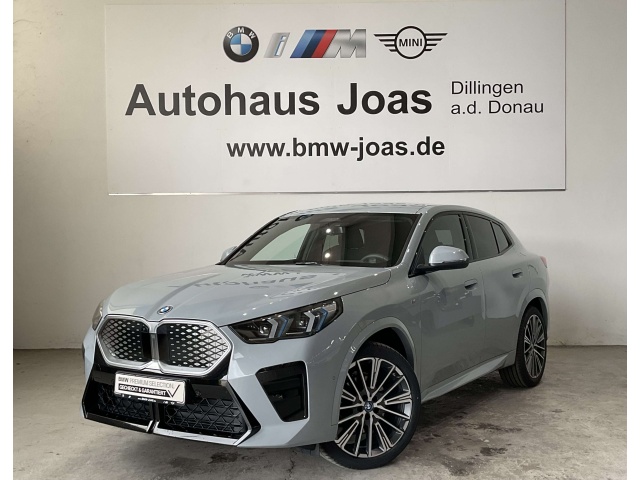 BMW iX2