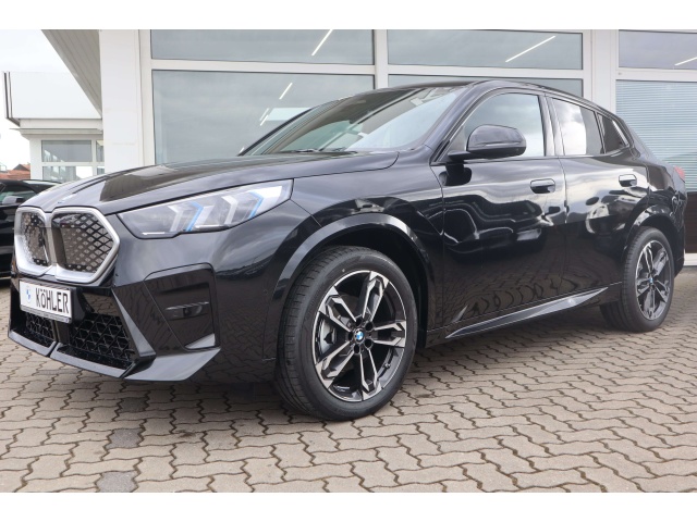 BMW iX2