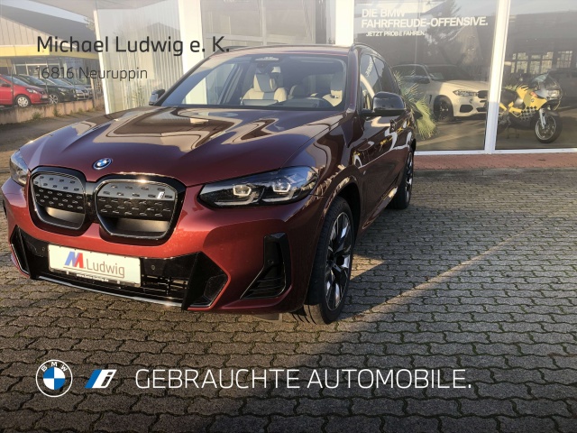 BMW iX3
