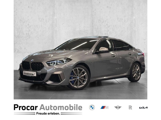 BMW M235