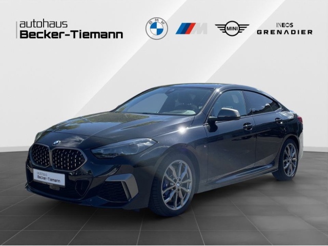 BMW M235