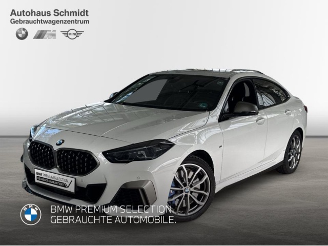 BMW M235
