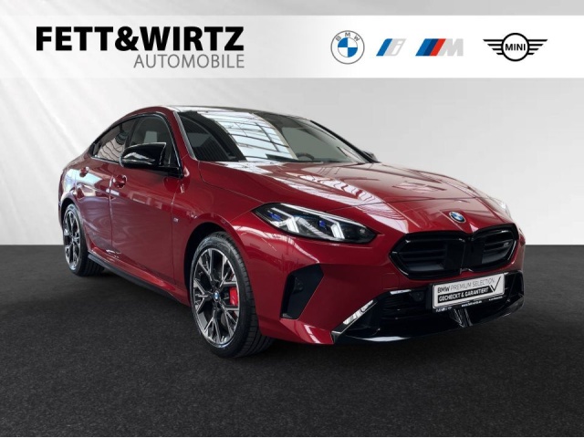 BMW M235