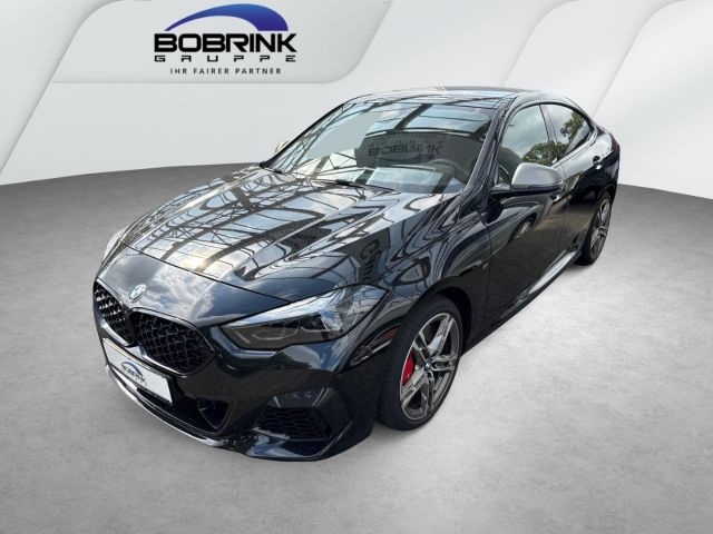 BMW M235