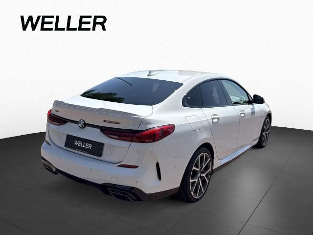 BMW M235