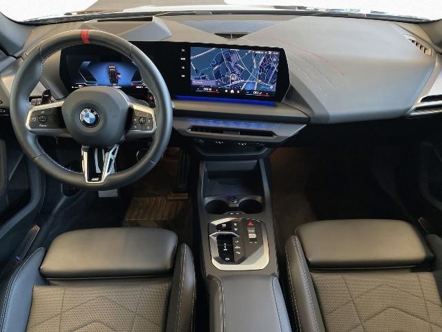 BMW M235