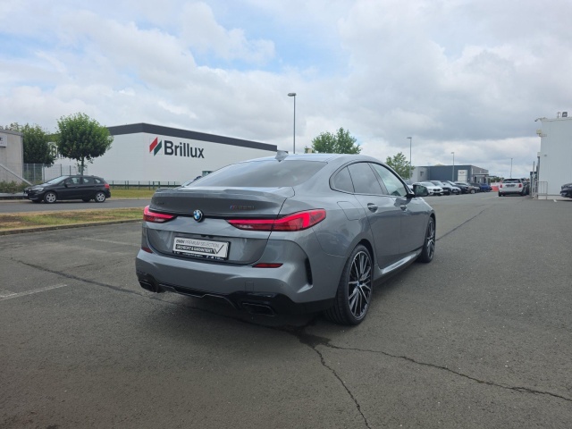 BMW M235