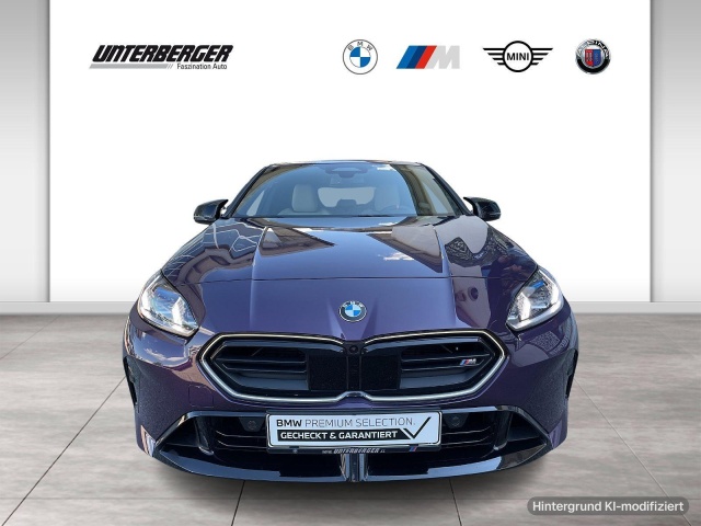 BMW M235