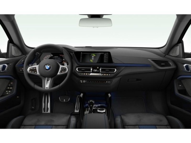 BMW M235
