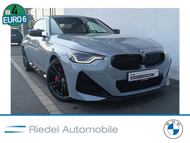 BMW M240i